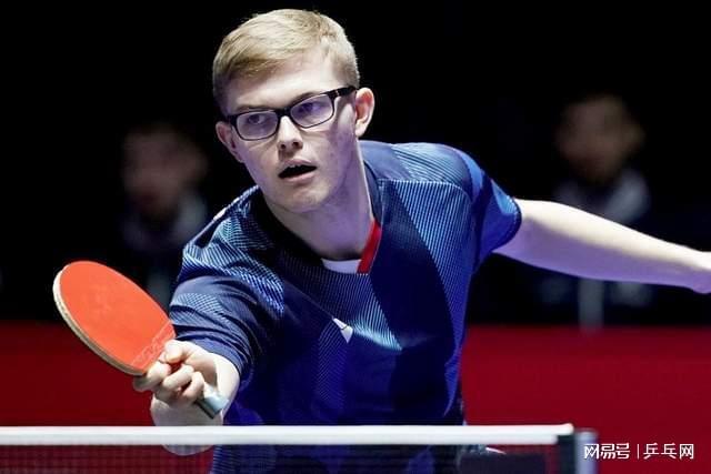 伍最终捧杯 伍最终捧杯